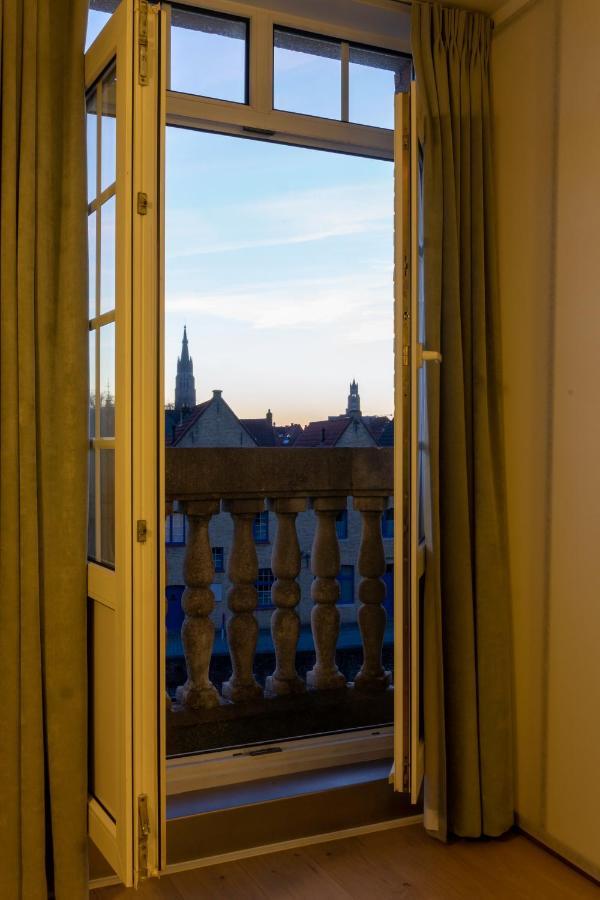 Bed & Breakfast Contrast 3*
